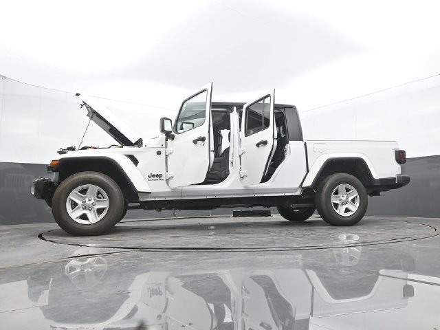 Used 2022 Jeep Gladiator Sport AWD/4WD image 64