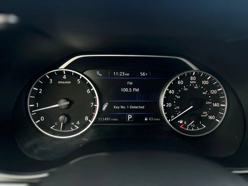 Used 2016 Nissan Maxima SR FWD image 19