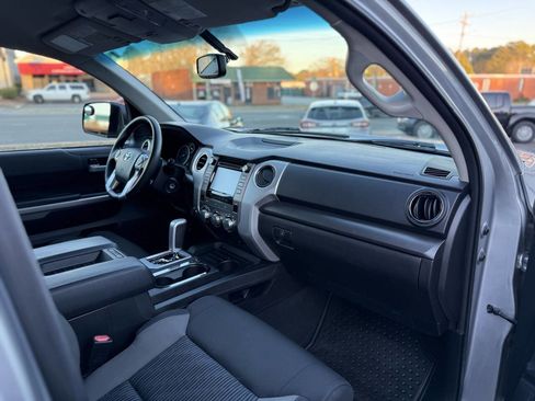 Used 2015 Toyota Tundra SR5 image 23