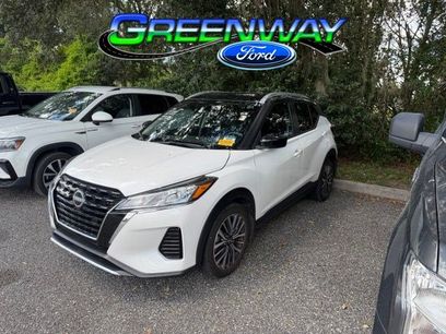 Used 2024 Nissan Kicks SV