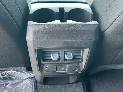 New 2025 GMC Canyon Elevation image 16