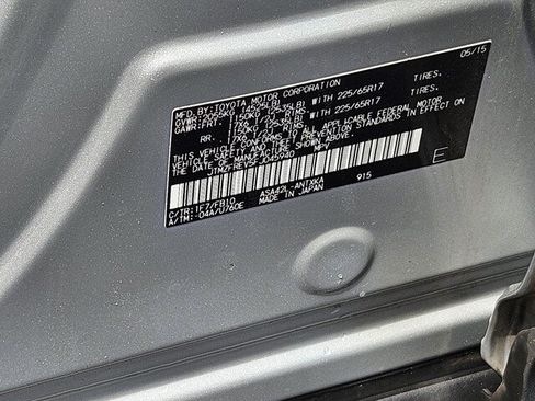 Used 2015 Toyota RAV4 LE FWD image 26