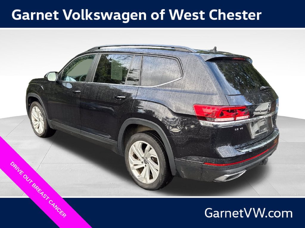 Used 2023 Volkswagen Atlas SE w/ Panoramic Sunroof Package AWD/4WD image 3
