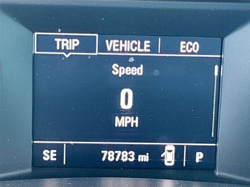 Used 2018 Chevrolet Equinox LT AWD/4WD image 19