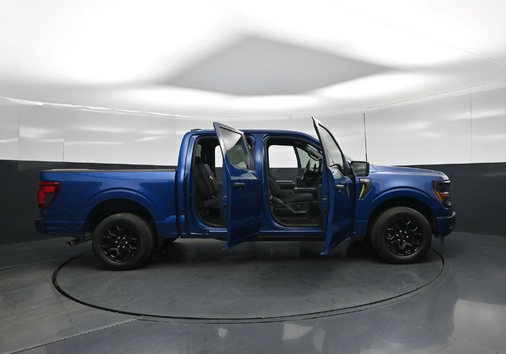 Used 2025 Ford F150 STX RWD image 4