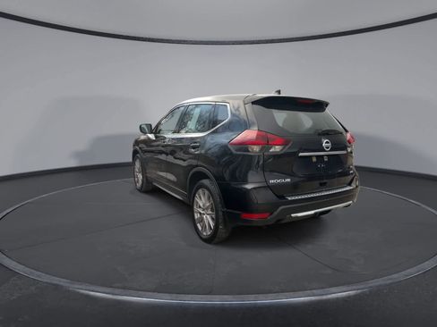 Used 2019 Nissan Rogue S image 6