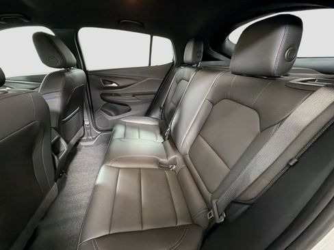 Used 2024 Buick Envista Sport Touring w/ Convenience I Package FWD image 24