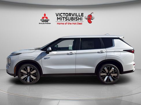 New 2026 Mitsubishi Outlander SE AWD/4WD image 4