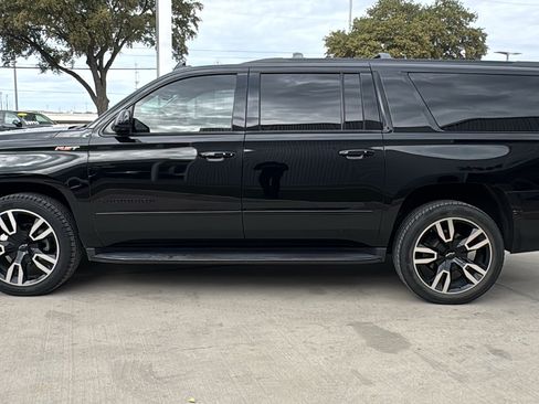 Used 2019 Chevrolet Suburban Premier image 4