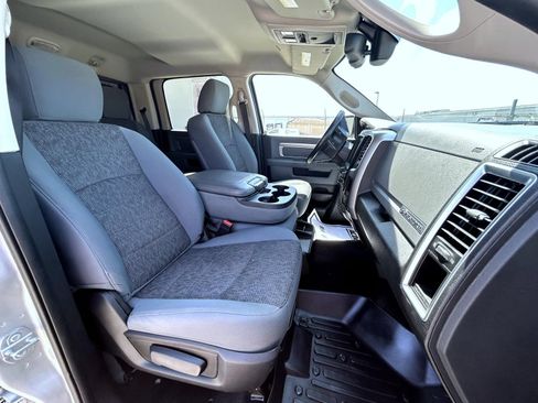 Used 2017 RAM 1500 Big Horn AWD/4WD image 16