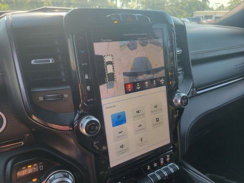 Used 2022 RAM 2500 Limited image 22