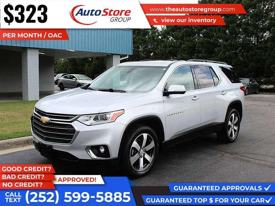 Used 2020 Chevrolet Traverse LT w/ LT Premium Package AWD/4WD image 2