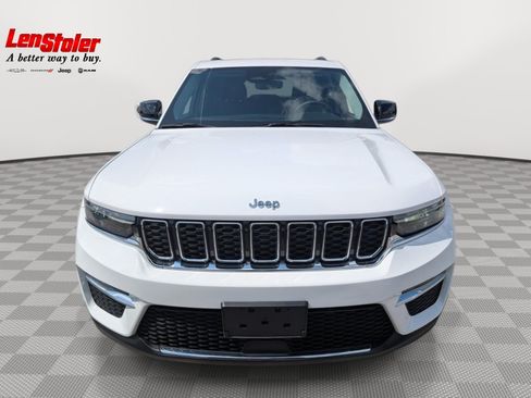 Used 2023 Jeep Grand Cherokee Limited AWD/4WD image 8