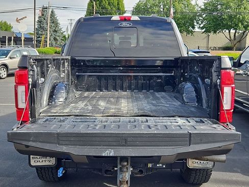 Used 2022 Ford F350 King Ranch w/ Tremor Off-Road Package AWD/4WD image 24