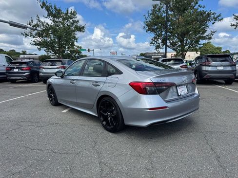 Used 2025 Honda Civic Sport image 5