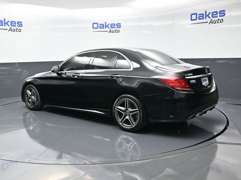 Used 2020 Mercedes-Benz C 300 4MATIC Sedan image 5