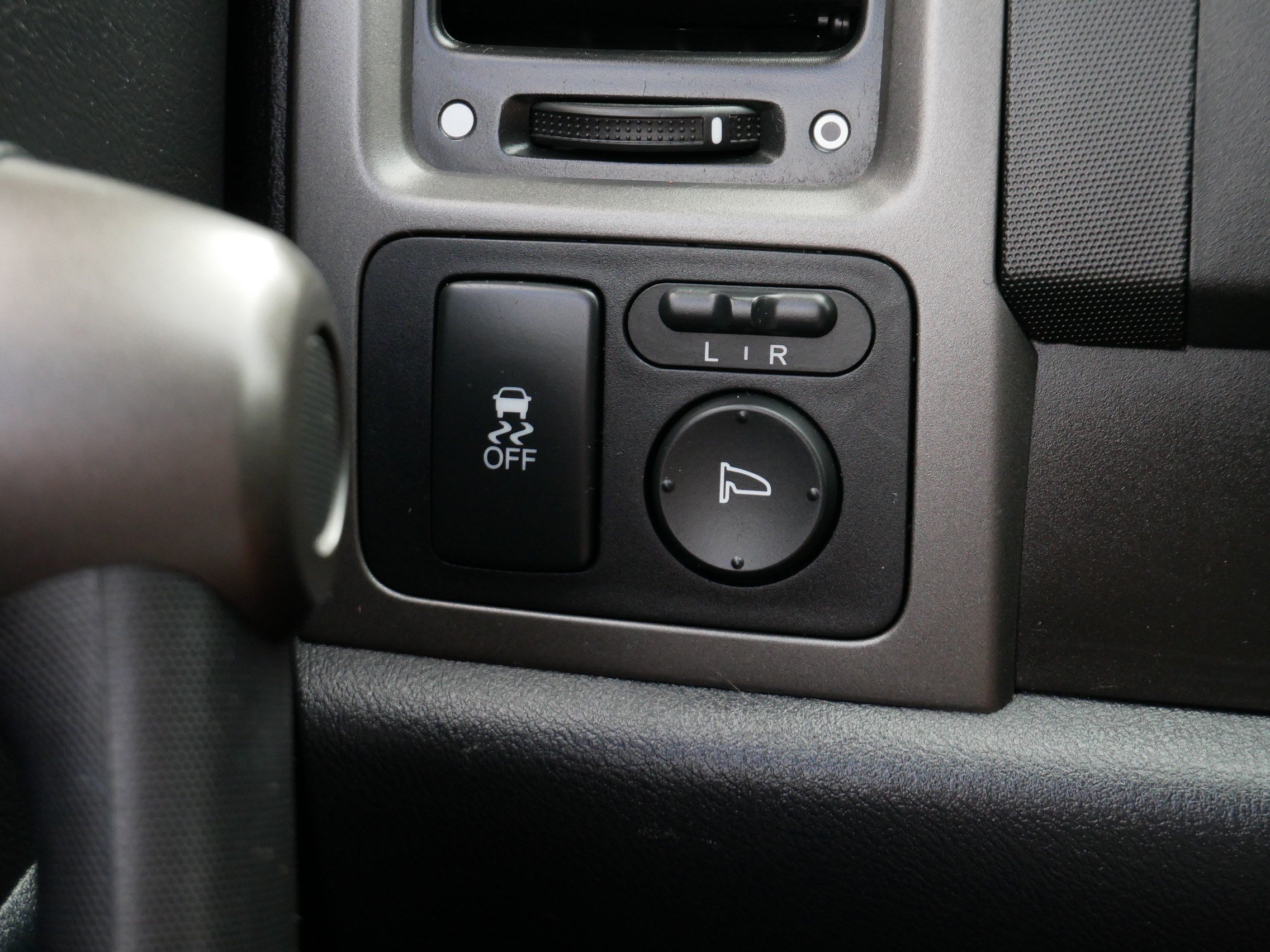 Used 2011 Honda CR-V EX-L image 28