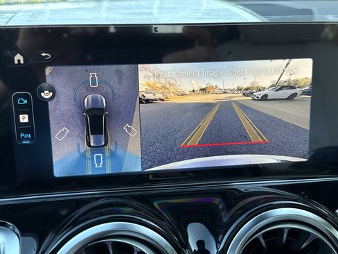 New 2026 Mercedes-Benz GLB 250 image 43