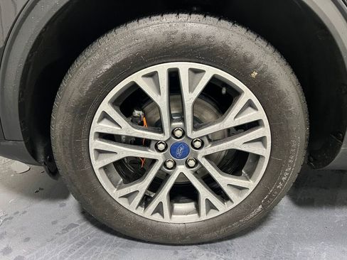 Used 2022 Ford Escape SEL image 15