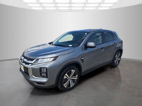 Used 2025 Mitsubishi Outlander Sport ES image 5