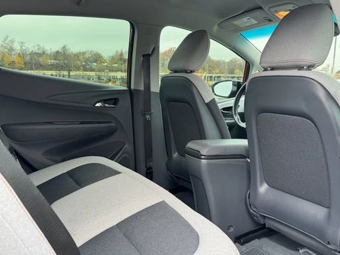 Used 2020 Chevrolet Bolt LT image 26