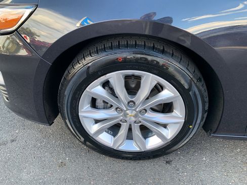 Used 2023 Chevrolet Malibu LT image 9