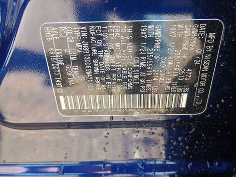 Used 2025 Nissan Rogue Platinum w/ Tech Package image 27