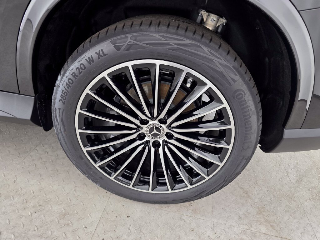 New 2026 Mercedes-Benz GLC 300 image 12