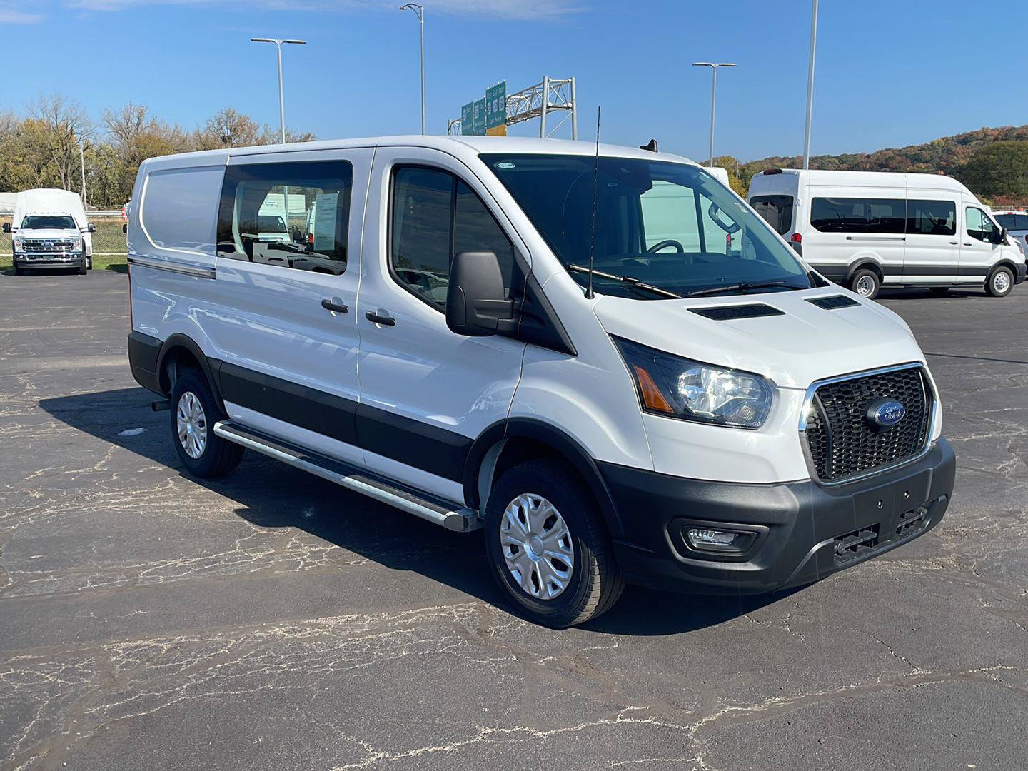 Used 2025 Ford Transit 250 Low Roof w/ Exterior Upgrade Package RWD image 7