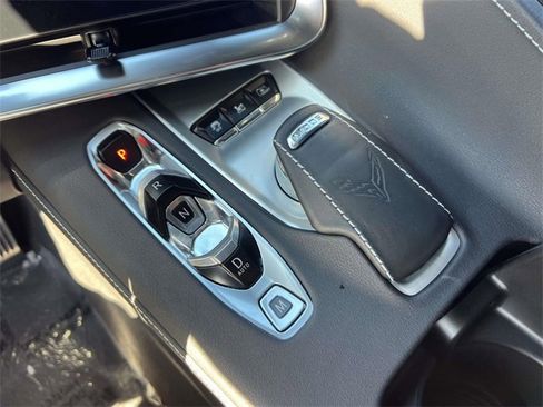 Used 2022 Chevrolet Corvette Stingray image 17