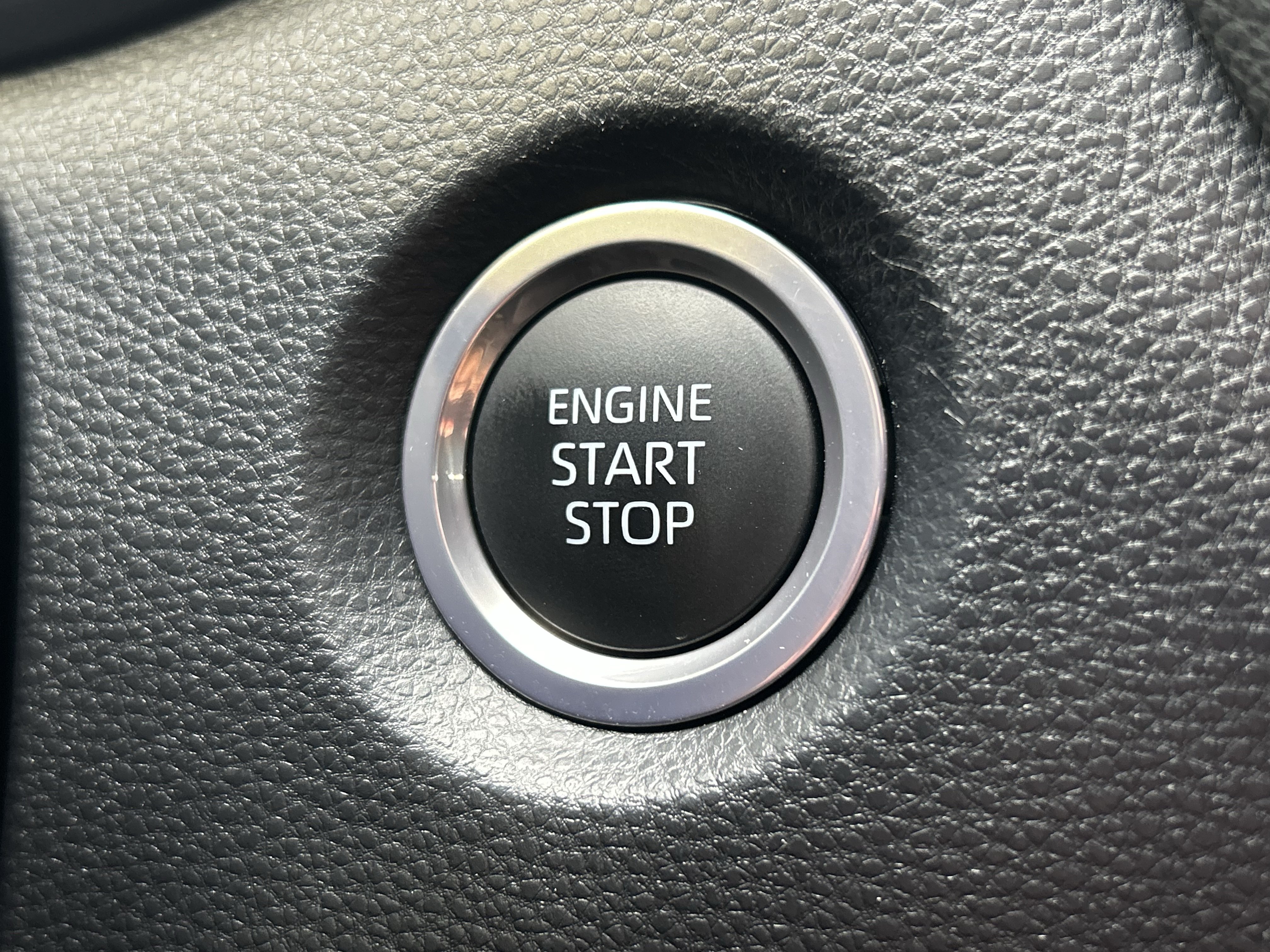 Certified 2024 Toyota Corolla SE w/ SE Package FWD image 31