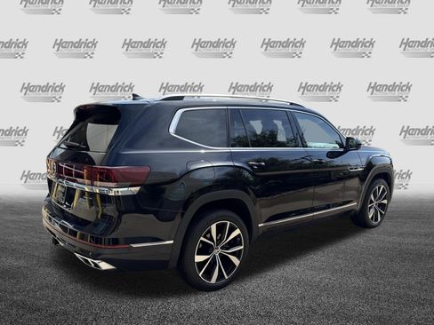 Used 2024 Volkswagen Atlas SEL Premium R-Line AWD/4WD image 10