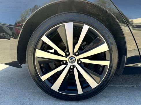 Used 2020 Nissan Altima 2.5 SR image 9