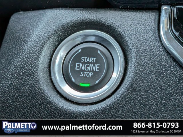 Used 2023 Chevrolet Colorado W/T w/ WT Convenience Package II AWD/4WD image 27
