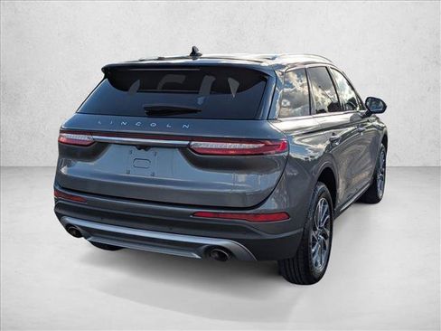 Used 2022 Lincoln Corsair FWD image 5
