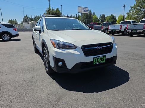 Used 2019 Subaru Crosstrek 2.0i Limited w/ Moonroof Package w/Navigation AWD/4WD image 12