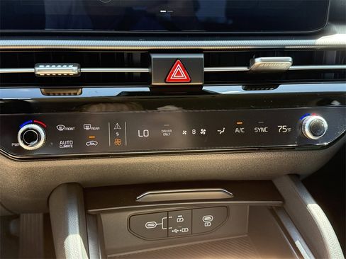 New 2026 Kia Sportage S image 22