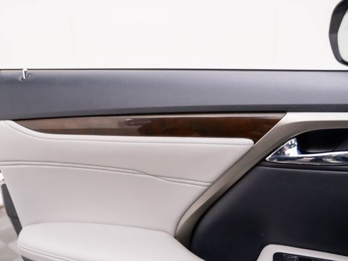 Used 2019 Lexus RX 350 AWD image 13