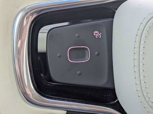 Certified 2024 Lincoln Nautilus Black Label image 26