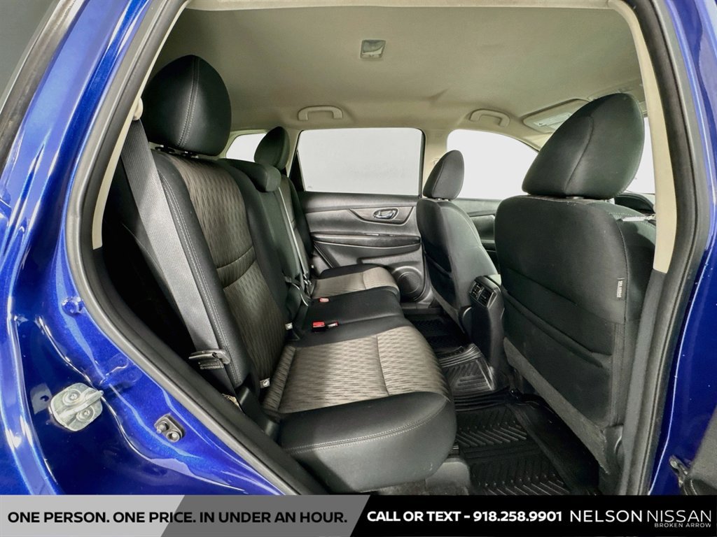 Certified 2017 Nissan Rogue SV w/ SV Premium Package FWD image 26