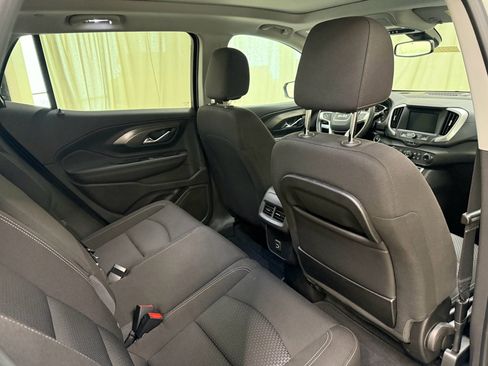 Used 2023 GMC Terrain SLE w/ Driver Convenience Package AWD/4WD image 23