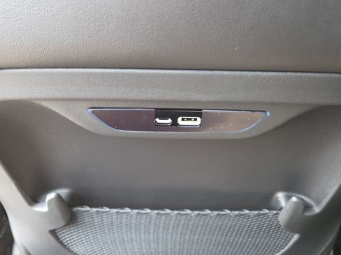 New 2026 Chrysler Pacifica Select w/ S Appearance Package image 16