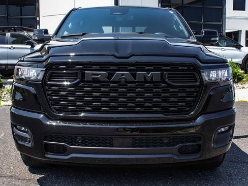 Used 2025 RAM 1500 Big Horn AWD/4WD image 2