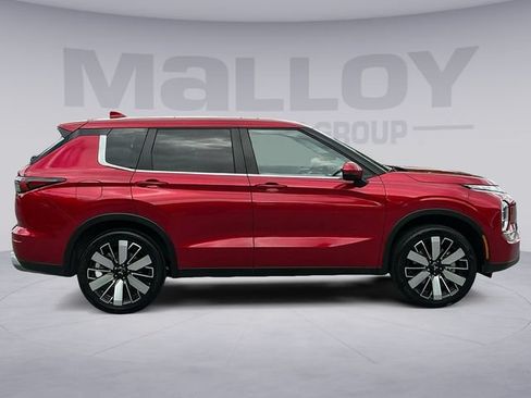 Used 2025 Mitsubishi Outlander SE AWD/4WD image 6