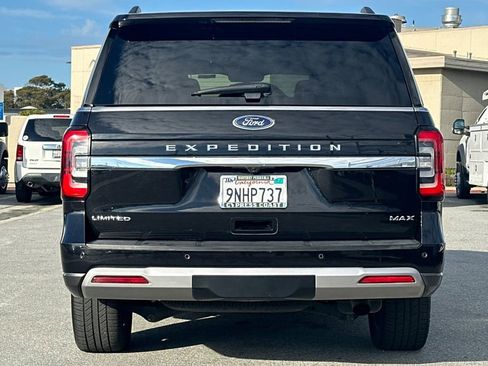 Used 2022 Ford Expedition Max Limited image 4