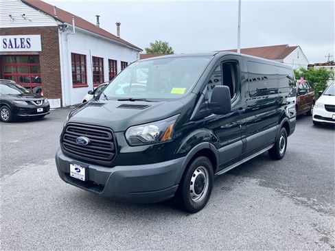 Used 2015 Ford Transit 150 XL image 3