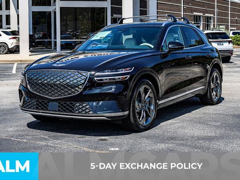 Used 2024 Genesis Electrified GV70 Advanced image 4