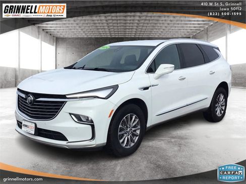 Used 2024 Buick Enclave Premium image 1