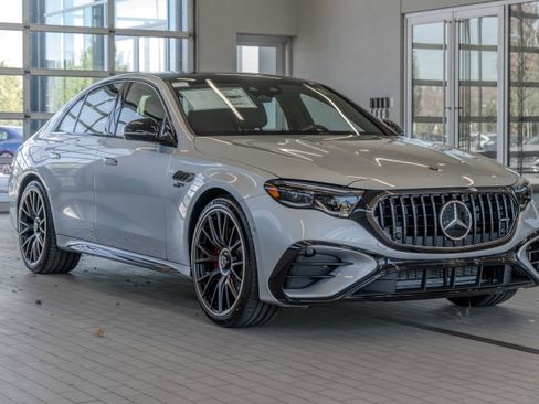 New 2026 Mercedes-Benz E 53 AMG e 4MATIC Sedan image 21