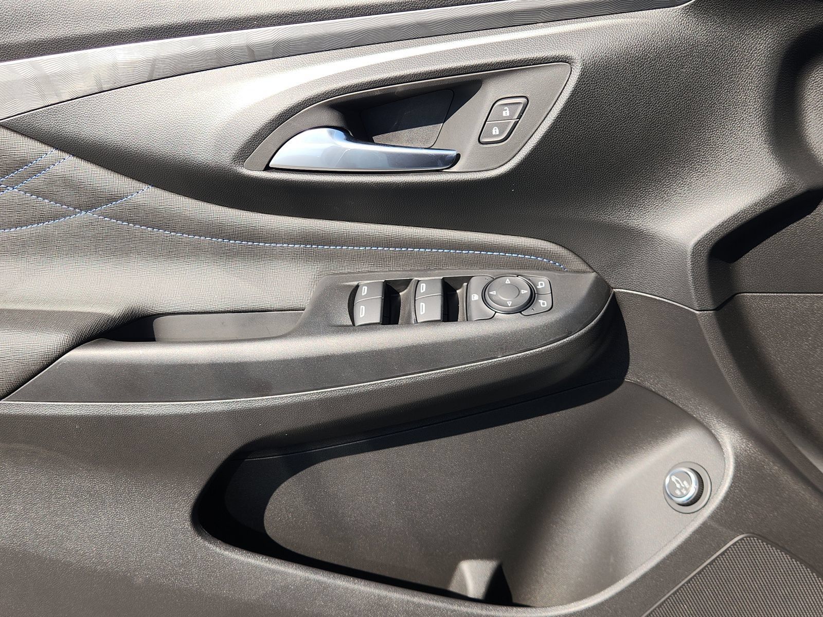 New 2026 Buick Envista Sport Touring w/ Convenience I Package FWD image 27